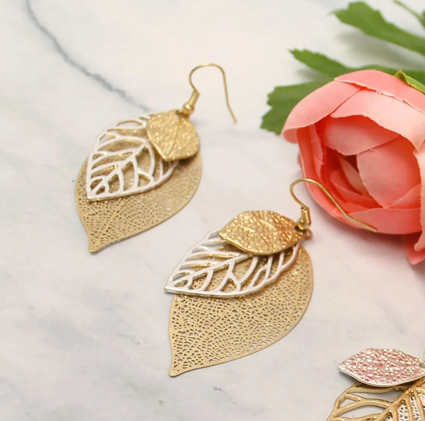 Pomina Choco Gold Fashion Fall Leaf Boho Earrings Gold Silver Two Tone Filigree Leaf Dangle Drop Earrings for Women